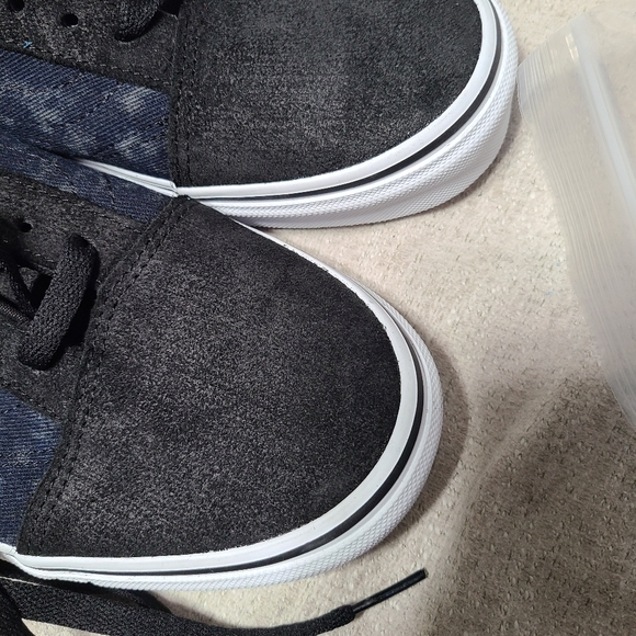 Vans Old Skool X House of Terror Horror “The Exorcist” Black Size 10.5 Men’s New - Picture 7 of 11